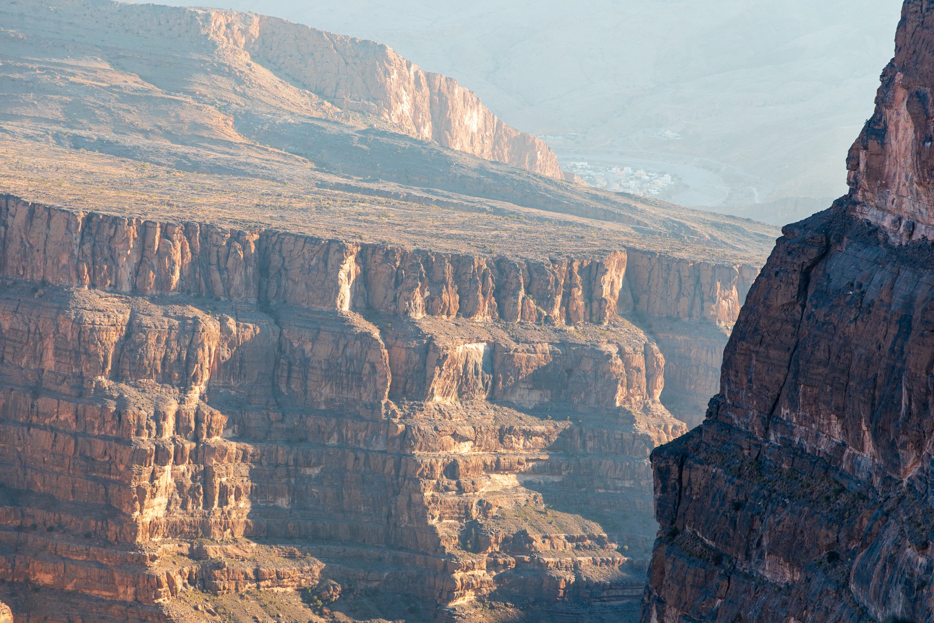 Golden hour in Jebel Shams, Balcony Walk trial, Oman, Ad Dakhiliyah Governorate, Al Hajar Mountains